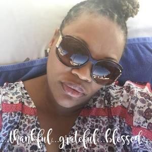 Meet your Posher, Avril